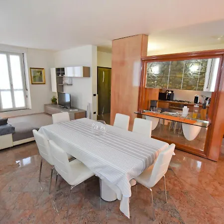 Locazione Turistica Casa Vacanze Anna *