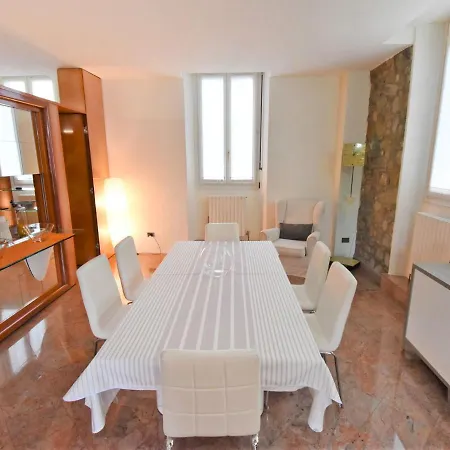 Locazione Turistica Casa Vacanze Anna *